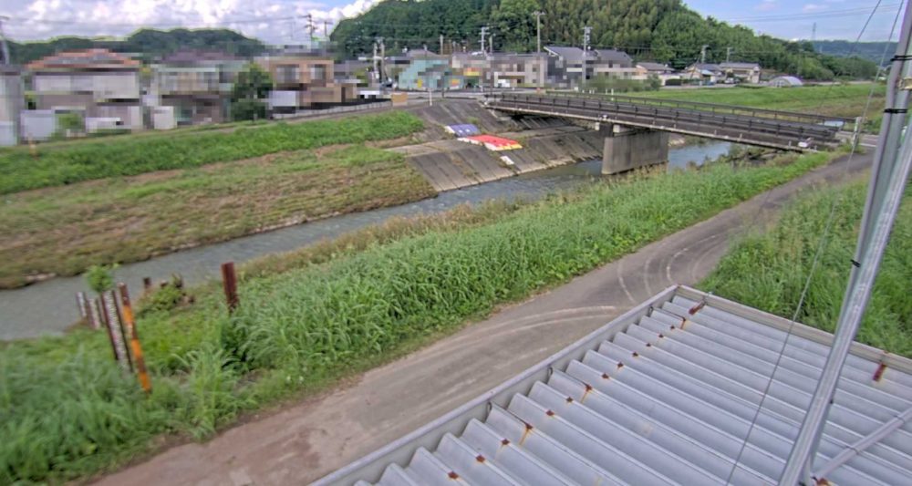 牛渕川横地水位観測所