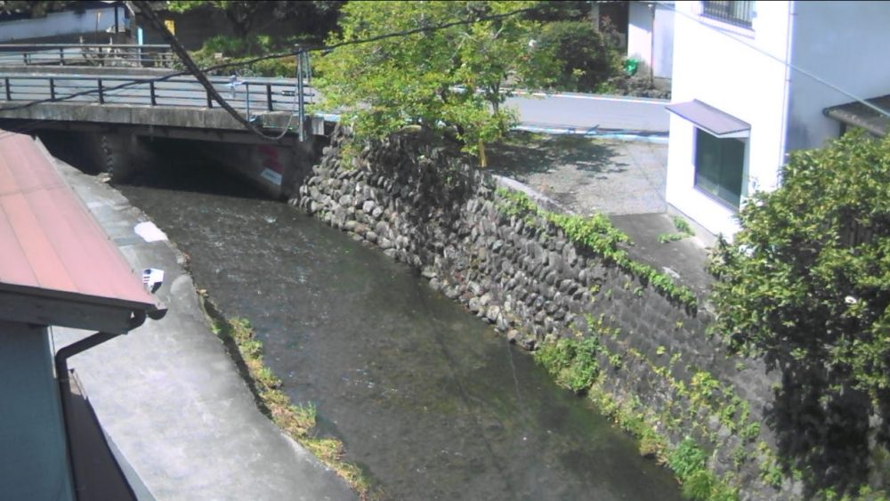 渡里川養面寺橋