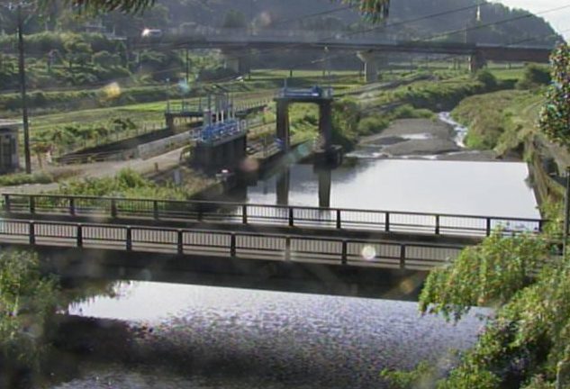 余呉川梅ヶ谷橋